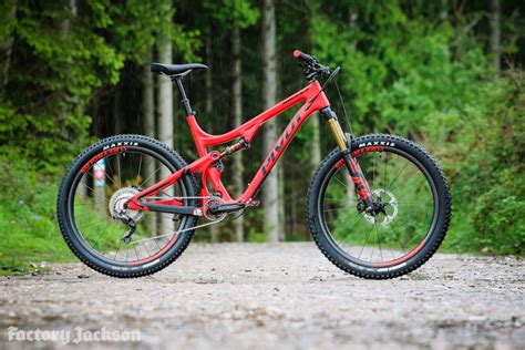 Kona Honzo Carbon Trail | Bike Check - Factory Jackson Factory Jackson