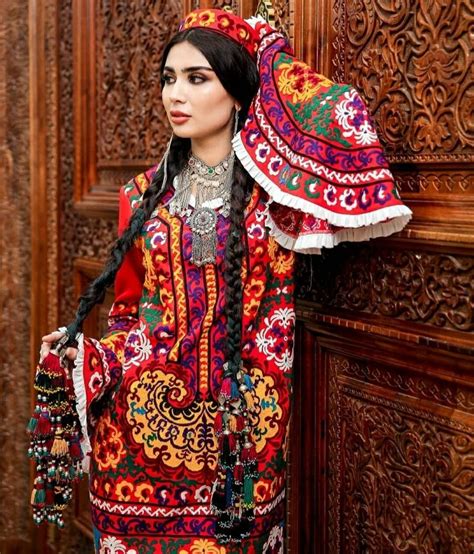 PERSIAN TAJIK TRADITIONAL CLOTHING (KHORASAN) | Traditional outfits ...