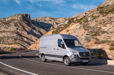 Electrified and connected Mercedes Sprinter to land in 2019