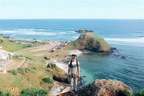 Fresh Beach Kuta Lombok | Holiday in Calm Nature