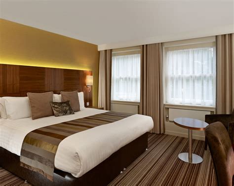 Boutique Hotel Rooms | Blakemore Hyde Park Hotel London