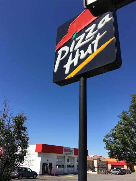 Pizza Hut | 4789 Harrison Blvd, Ogden, UT 84403, USA