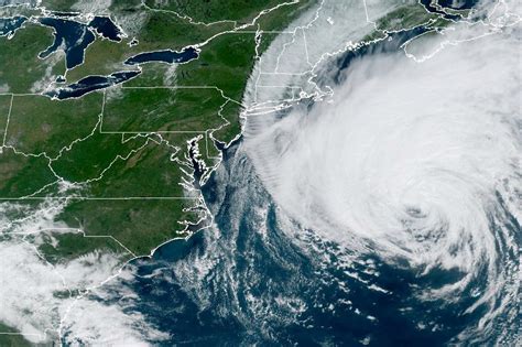 Hurricane Lee is moving toward New England. Here's what to expect in CT ...