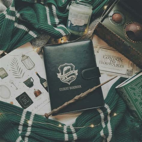 [200+] Slytherin Aesthetic Pictures | Wallpapers.com