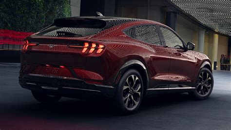 Ford Mustang Mach-E revealed – electric SUV with up to 439 hp, 839 Nm ...