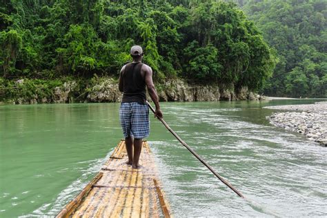 Rafting down the Rio Grande in Jamaica