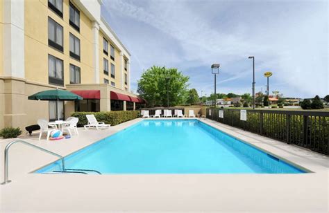 Hampton Inn Spartanburg-North I-85, SC (Spartanburg, SC) - Resort ...