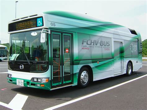 Toyota fuel cell bus tested – Technology Vista