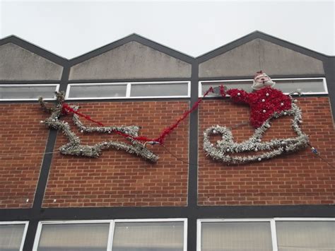 High Street, Stratford-upon-Avon - Christmas decorations - Santa and ...