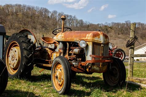 Rusty Old 8N Ford Farm Tractor | Antique Tractor Parts Vevay… | Flickr