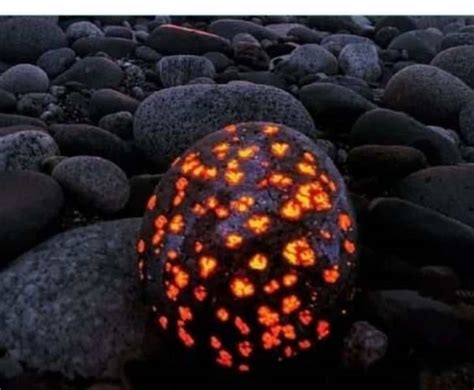 Glows Under UV Yooperstone 365nm Fluorescent Sodalite Sphere Free ...