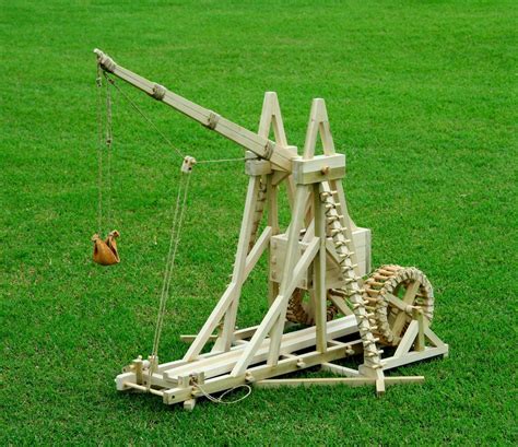 What Is the Physics Behind a Counterweight Trebuchet? | COMSOL Blog