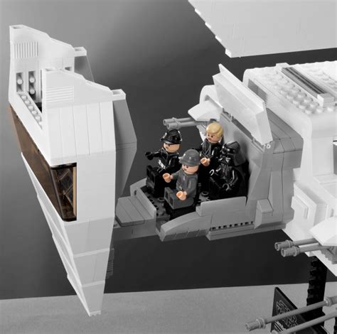 LEGO Star Wars Imperial Shuttle