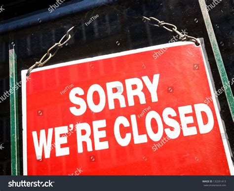 Closed Sign At A Shop Stock Photo 132261413 : Shutterstock