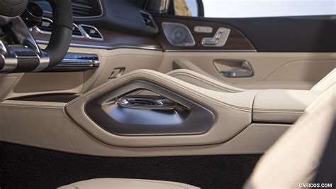 2021 Mercedes-AMG GLS 63 (US-Spec) - Interior, Detail | Caricos