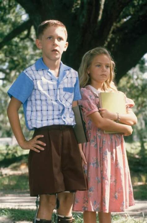 A young Forrest and Jenny - Forrest Gump Photo (40136208) - Fanpop