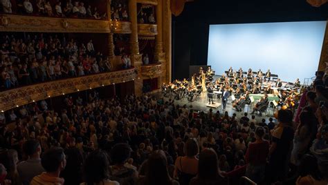 VIDEO - Un concert gratuit pour les étudiants à l'Opéra Comédie de ...