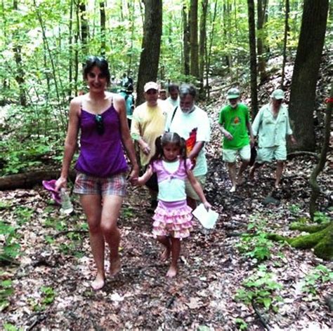 Barefoot Hiking | Society for Barefoot Living