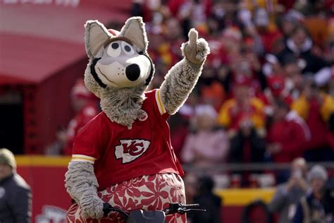 32 NFL Mascots - WhiteClouds