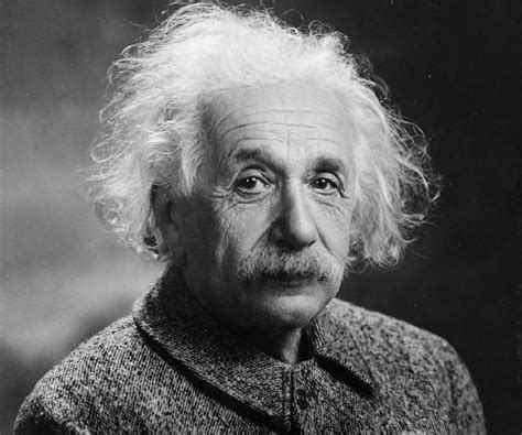 Albert Einstein Biography - Childhood, Life Achievements & Timeline