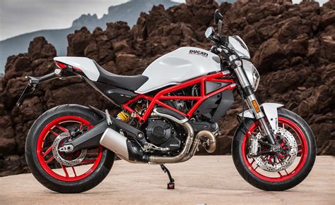 Review of Ducati Monster 797 Plus 2018: pictures, live photos ...