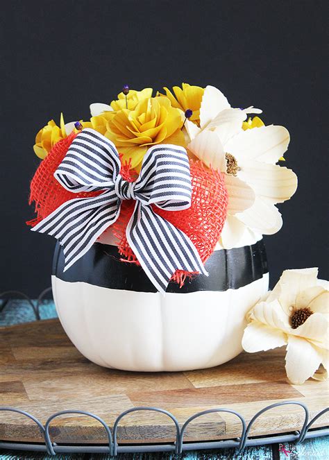 DIY Pumpkin Centerpiece Tutorial - Easy Fall Decor Idea