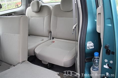 Nissan Evalia Interior Review