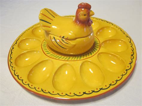 Vintage Deviled Egg Plate With Chicken by catgirls on Etsy