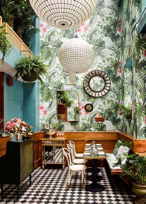 4 Wall Details to Use for Summer Restaurant Decor