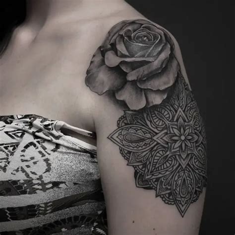 42 Totally Awesome Black Rose Tattoo That Will Inspire You To Get Inked