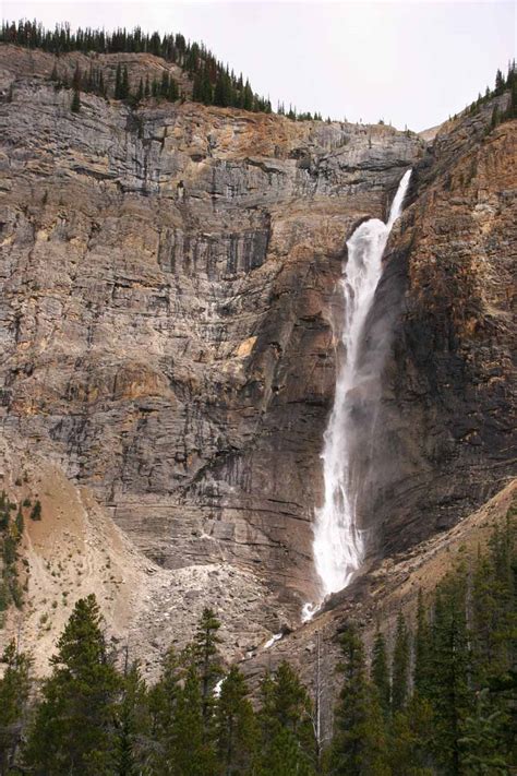 Takakkaw Falls (Yoho National Park, British Columbia, Canada)