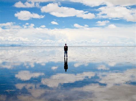 Salar de Uyuni, The World's Largest Natural Mirror - Traveldigg.com