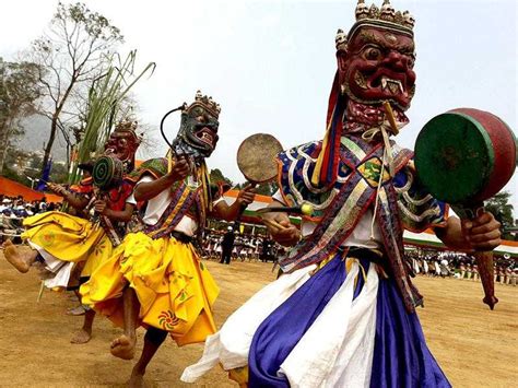 Arunachal Pradesh Culture - Traditions, Food, Dance - Holidify