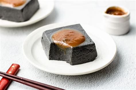 Black Sesame Tofu (Kuro Goma Dofu) 黒ごま豆腐 - Okonomi Kitchen