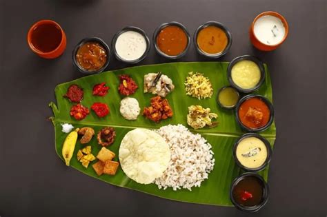 A feast to honour the King! Here's the history of Onam Sadya for you to ...