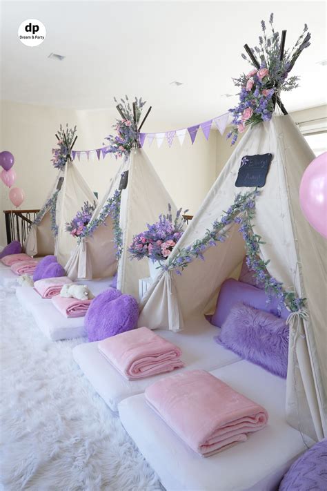 Teepee sleepover setting. Sleepover ideas. Sleepover party ideas ...