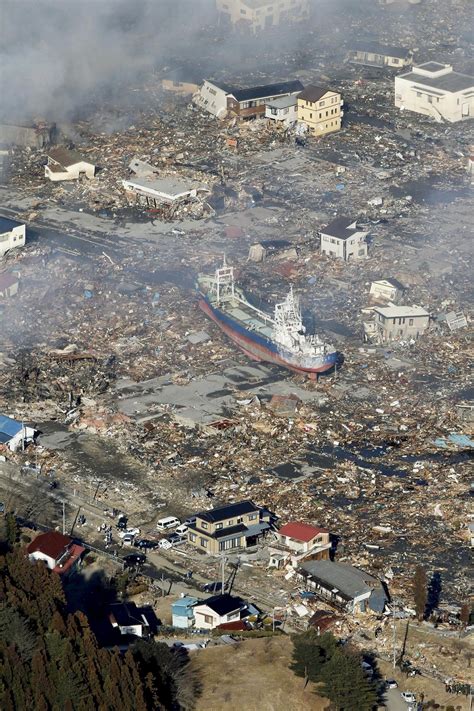 Se cumplen cinco años del terremoto y el tsunami masivo que destruyeron ...