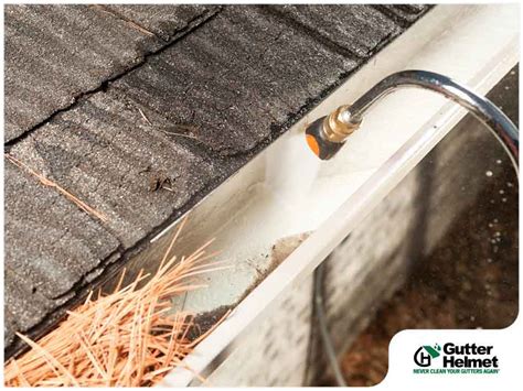 Gutter Cleaning Safety Tips