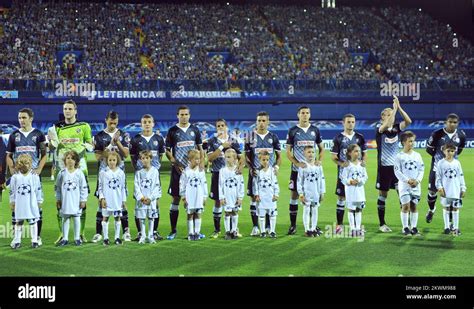 Dinamo Zagreb players line up at the Stadion Maksimir Stock Photo - Alamy