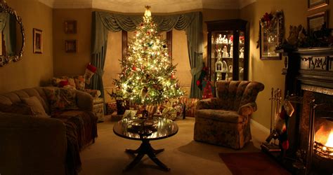 I think my living room oozes Christmas If I say so myself. : r/pics