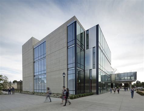 Golden West College by Steinberg Architects | KARMATRENDZ