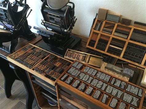 Type Letter Press Letterpress Machine, Letterpress Printing, Making ...