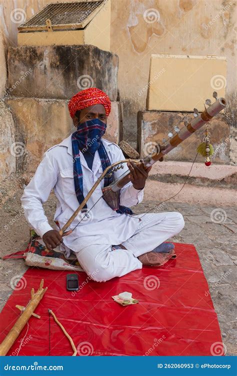 Man Playing Ravanahatha Folk Instrument Outside of Amber Palace, Jaipur ...