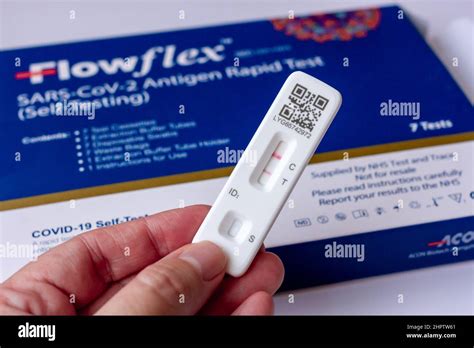 Covid-19 Lateral Flow Home Testing Kit Flowflex, NHS Test & Trace ...