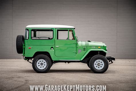 Fresh Resto 1970 Toyota Land Cruiser FJ40 Seems Greener Than Spring ...