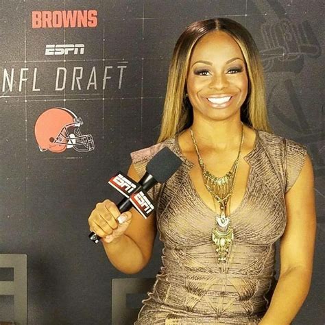 Josina Anderson | Sports women, Sexy women, Women