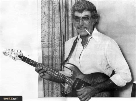 10 Best Carl Perkins Songs of All Time - Singersroom.com