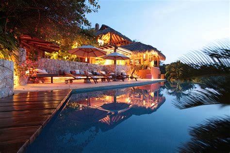 THE 10 BEST Zihuatanejo Hotel Deals (Jun 2022) - Tripadvisor