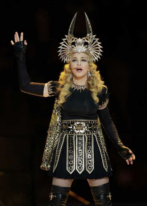 Madonna At The Super Bowl - Image to u