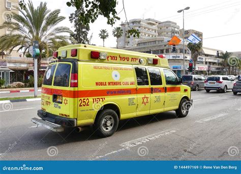 Magen David Adom Ambulance editorial stock image. Image of israeli ...